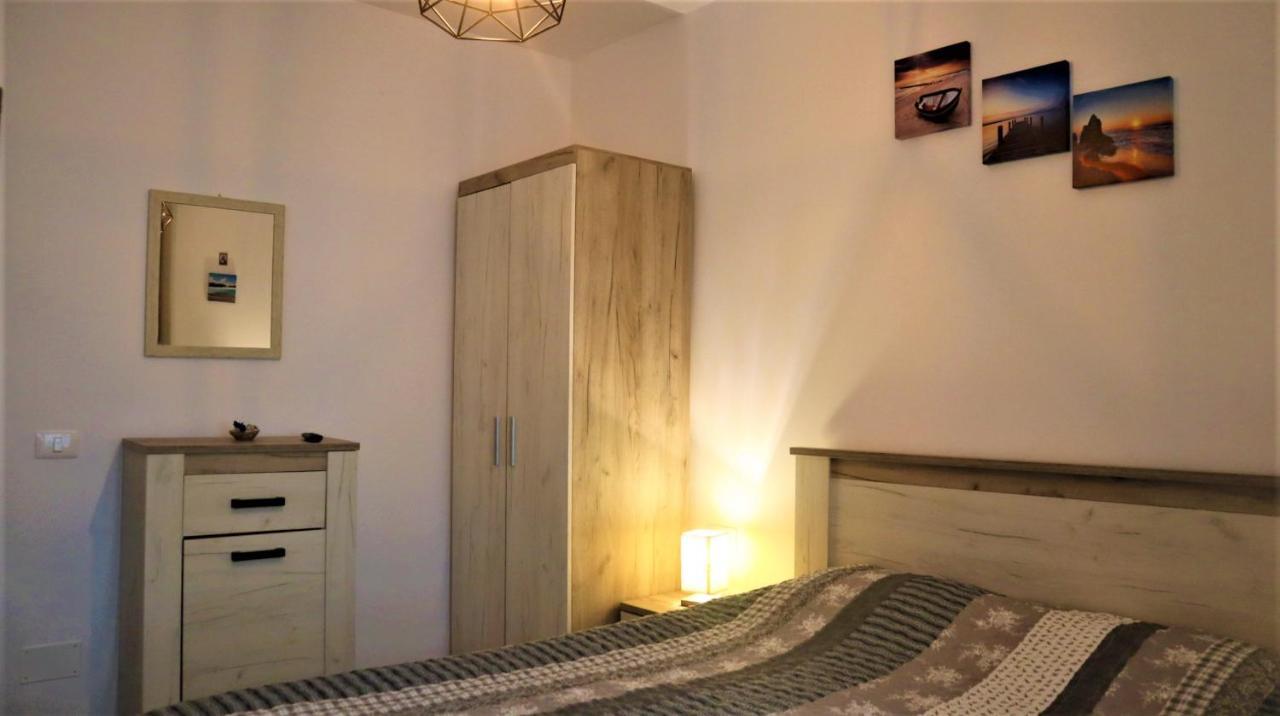 David Summer Apartment Two Нэводари Экстерьер фото